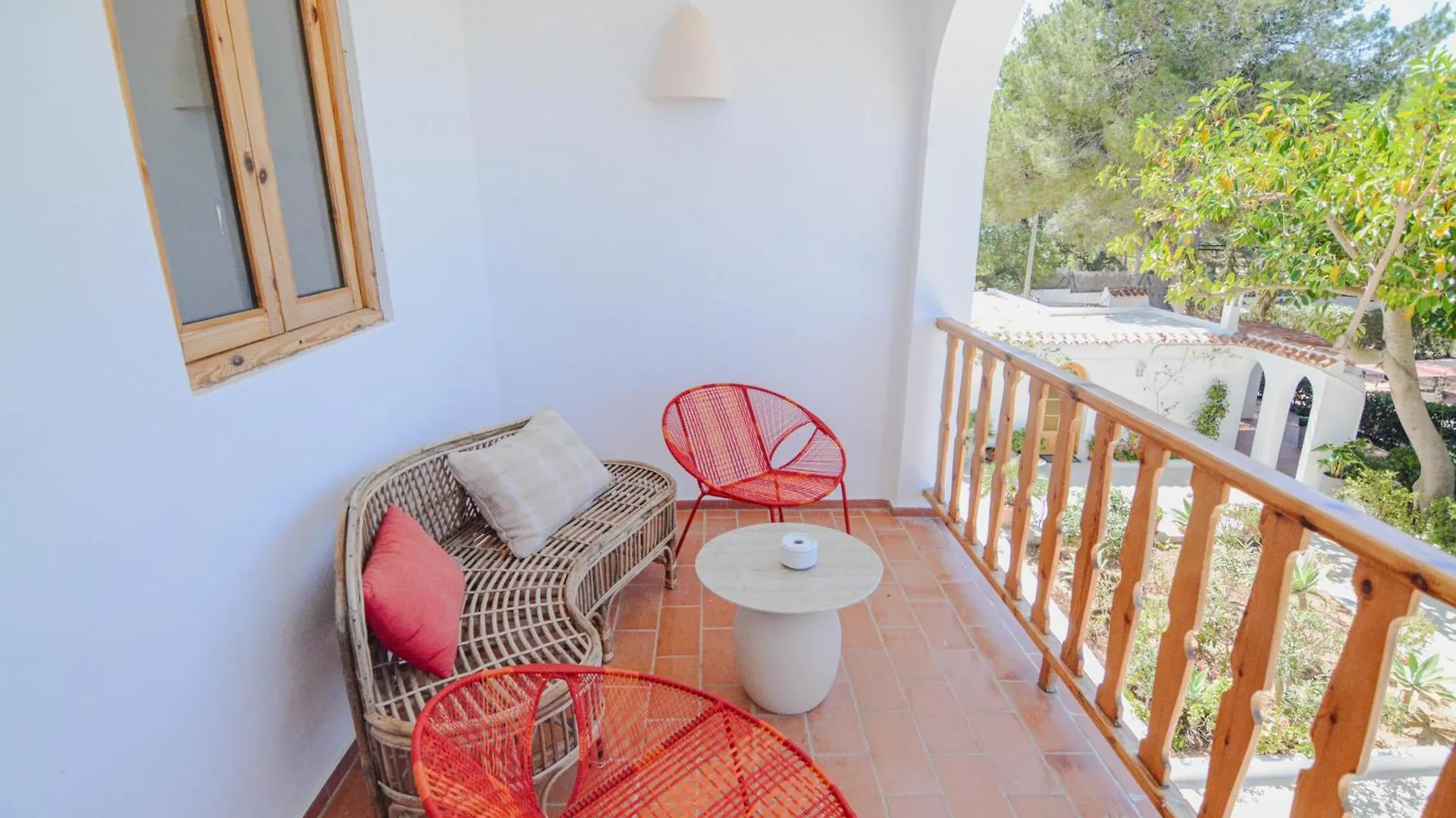 Secret Oasis Ibiza-Only Adults Aparthotel San Antonio