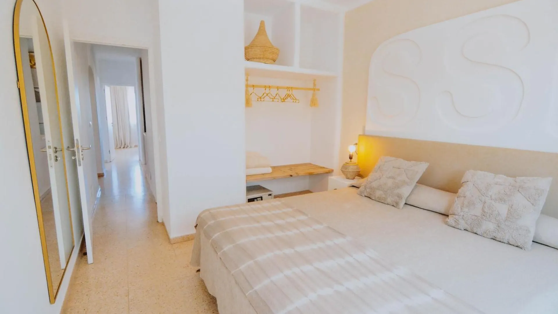 Secret Oasis Ibiza-Only Adults Aparthotel San Antonio   San Antonio (Ibiza)