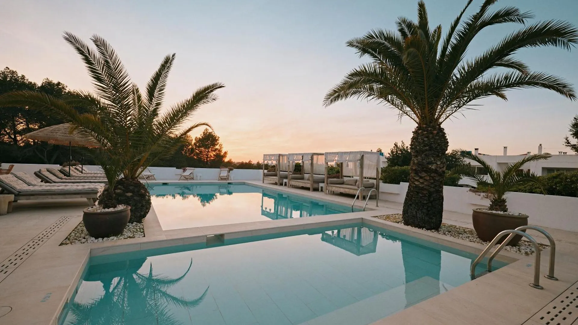 Secret Oasis Ibiza-Only Adults Aparthotel San Antonio  2*, San Antonio (Ibiza) Spain